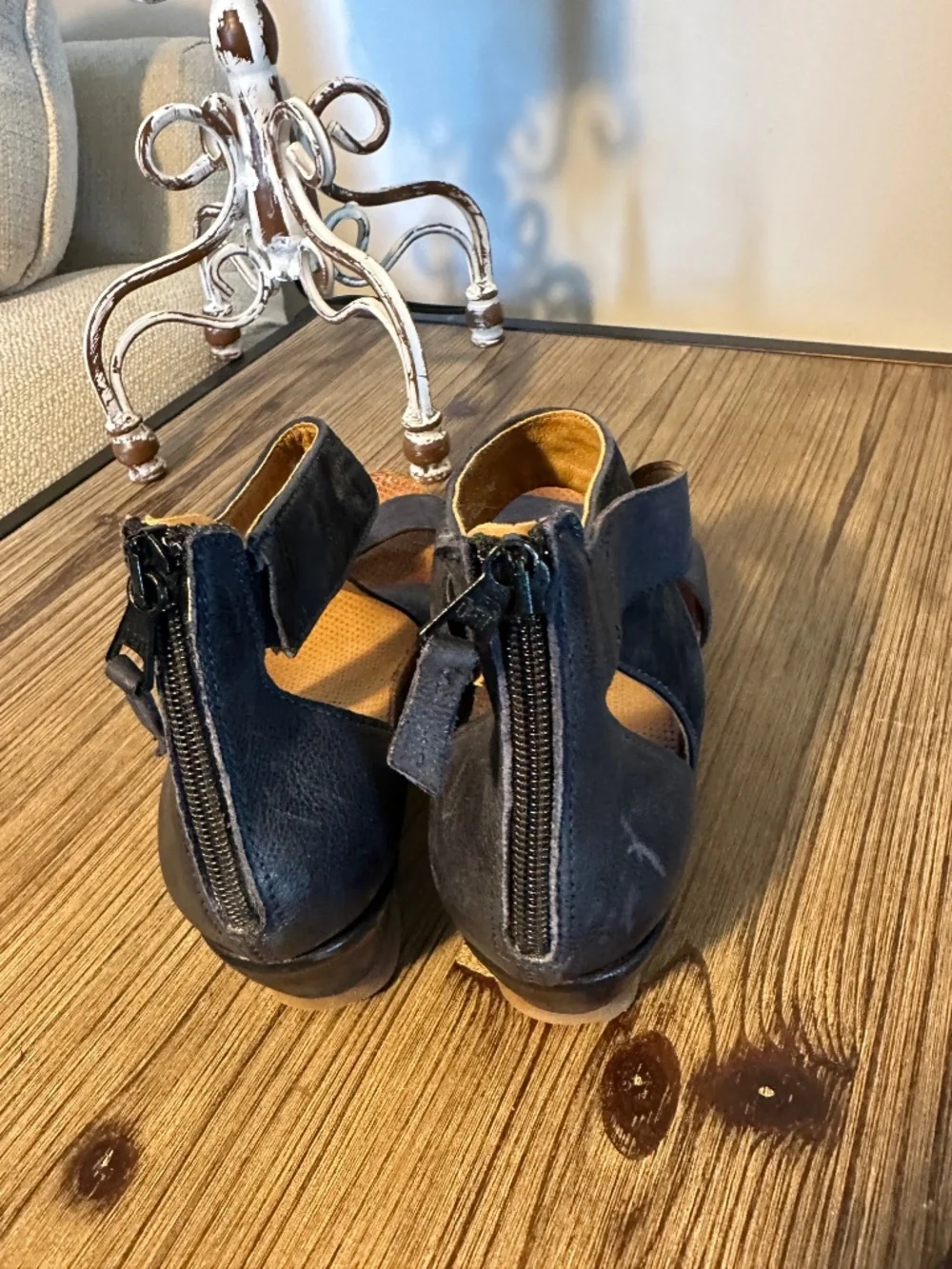 Miz Mooz navy zip